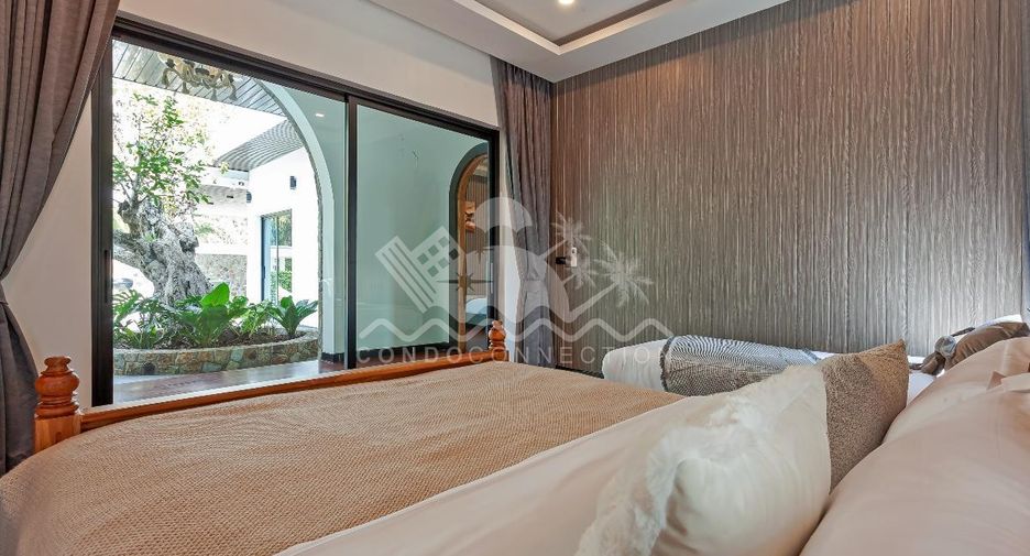 Casa en alquiler de 5 habitaciones en Bang Lamung, Chonburi