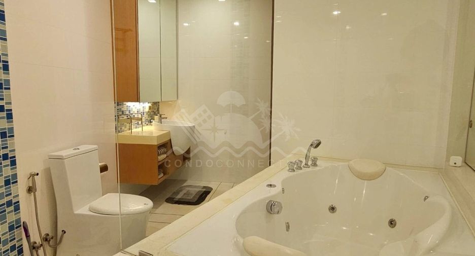 For sale 2 bedrooms condo in Bang Lamung, Chonburi