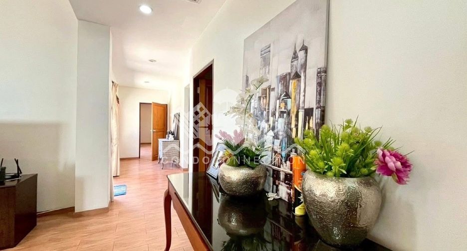 ขาย และ ให้เช่า 4 ห้องนอน บ้านเดี่ยว ใน บางละมุง, ชลบุรี