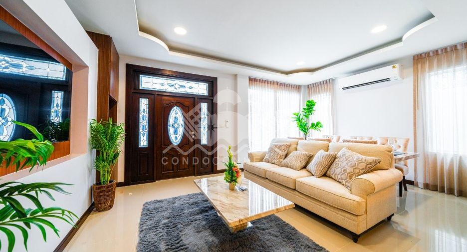 For sale 5 bedrooms house in Bang Lamung, Chonburi