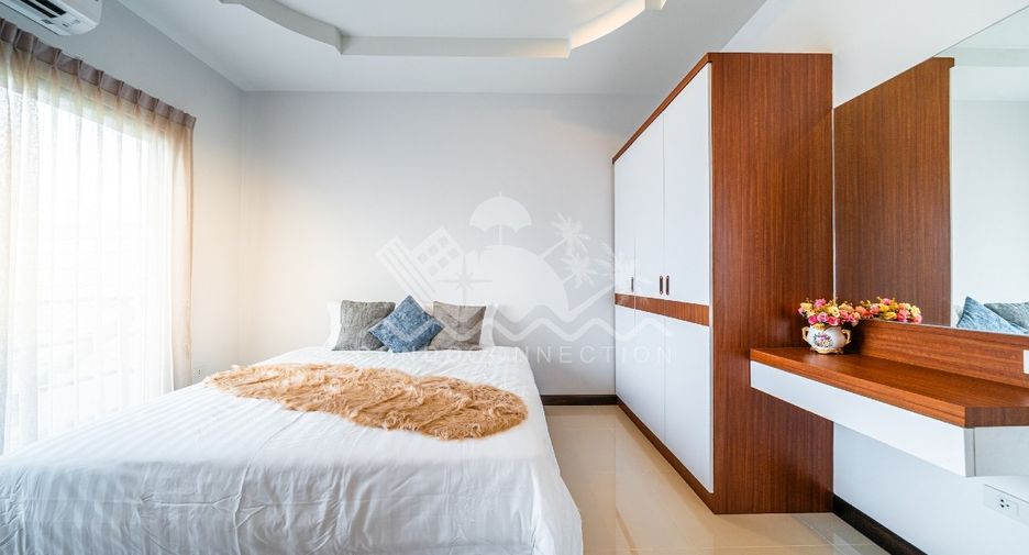 For sale 5 bedrooms house in Bang Lamung, Chonburi