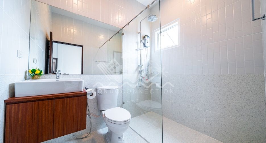 For sale 5 bedrooms house in Bang Lamung, Chonburi