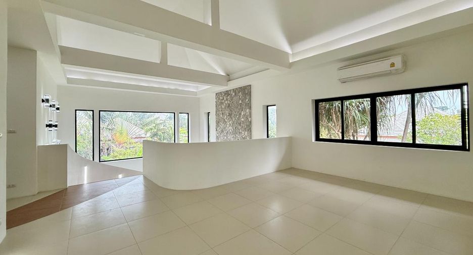 Продажа 4 спальни дом в Банг Ламунг, Чонбури