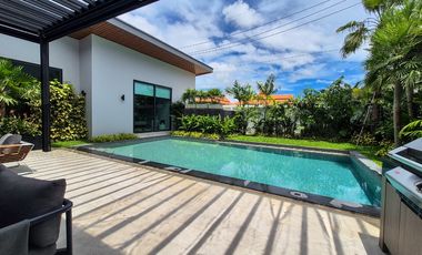 For sale 5 ベッドルーム house in Bang Lamung, Chonburi