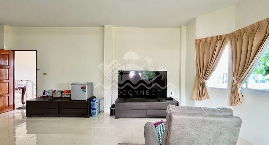 Casa en venta de 3 habitaciones en Bang Lamung, Chonburi