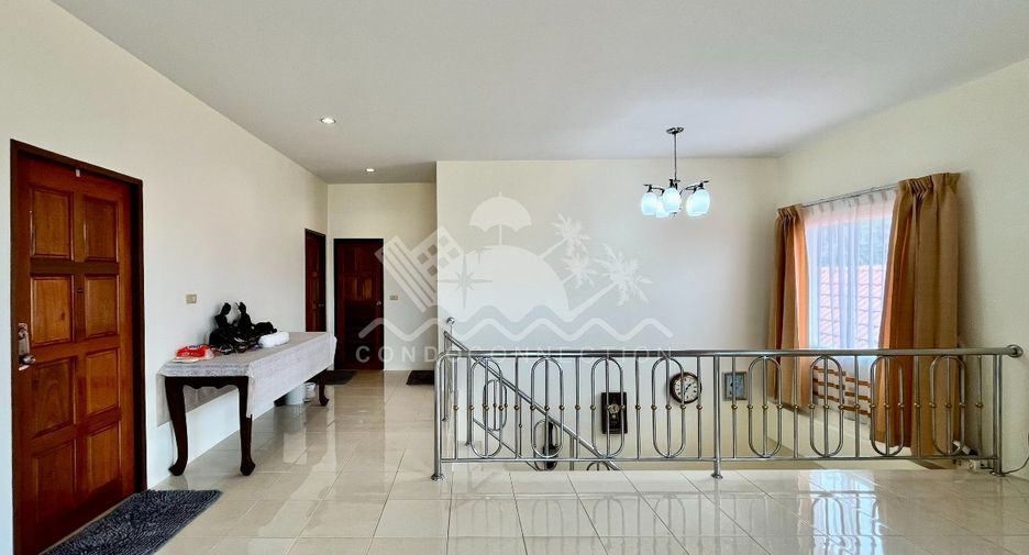 Casa en venta de 3 habitaciones en Bang Lamung, Chonburi