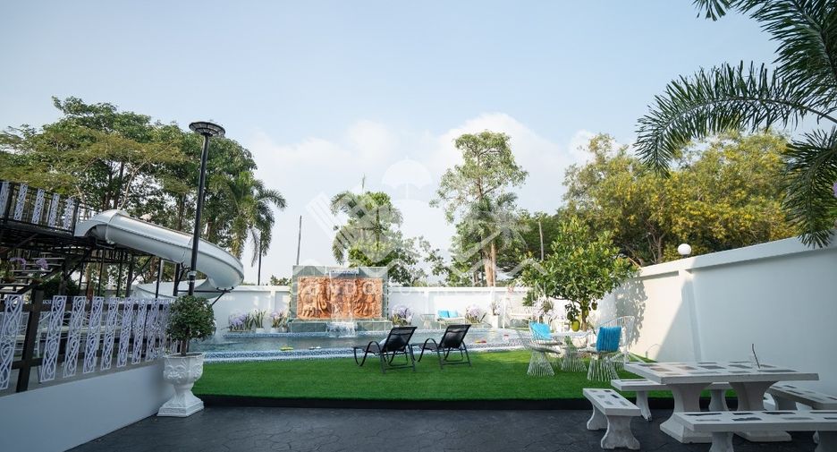 Casa en venta y en alquiler de 6 habitaciones en Bang Lamung, Chonburi