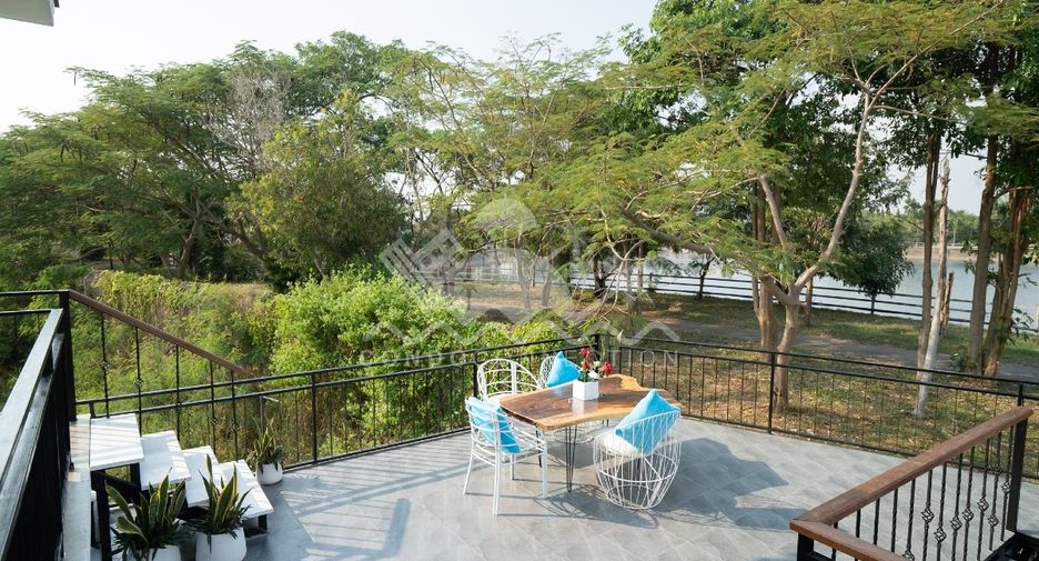 Casa en venta y en alquiler de 6 habitaciones en Bang Lamung, Chonburi