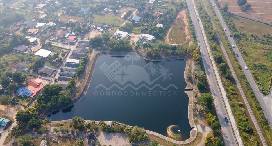 Casa en venta y en alquiler de 6 habitaciones en Bang Lamung, Chonburi