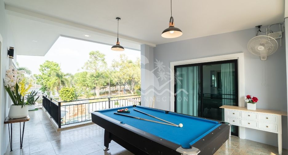 Casa en venta y en alquiler de 6 habitaciones en Bang Lamung, Chonburi