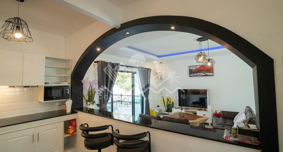 Casa en venta y en alquiler de 6 habitaciones en Bang Lamung, Chonburi