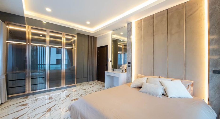 Casa en venta de 5 habitaciones en Bang Lamung, Chonburi