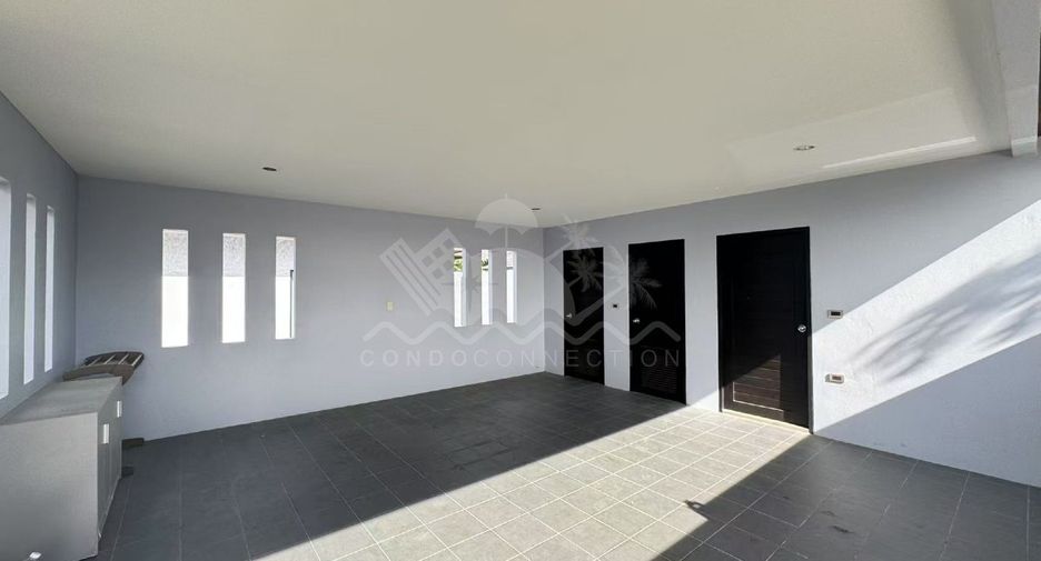 For sale そして for rent 3 ベッドルーム house in Bang Lamung, Chonburi