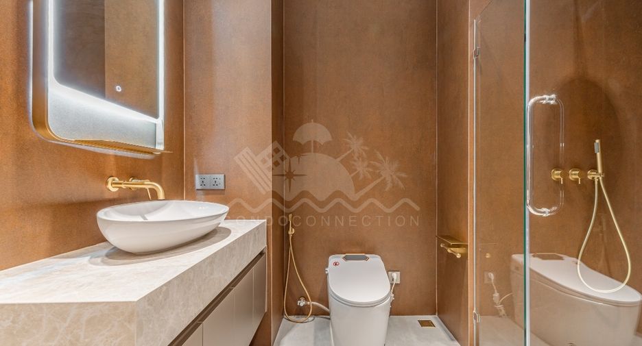 For sale 7 ベッドルーム house in Sattahip, Chonburi