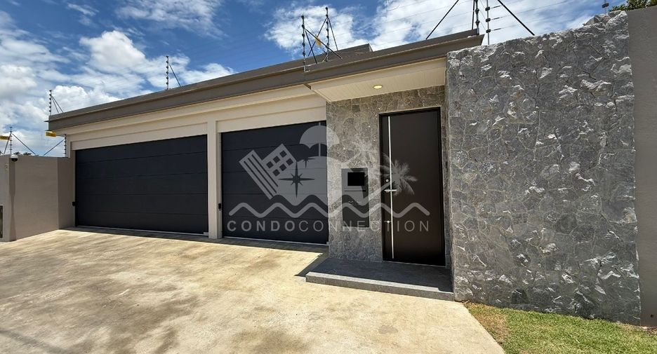 For sale and for rent 4 bedrooms house in Bang Lamung, Chonburi