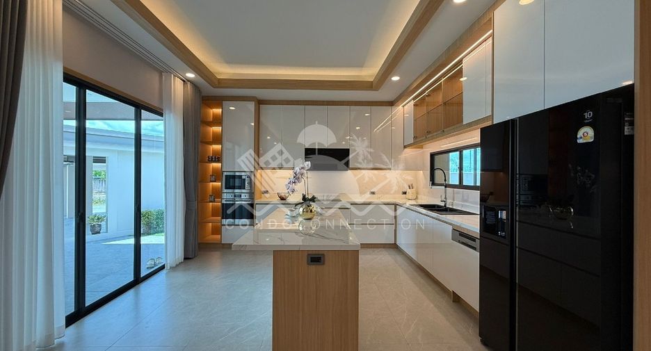 For sale and for rent 4 bedrooms house in Bang Lamung, Chonburi