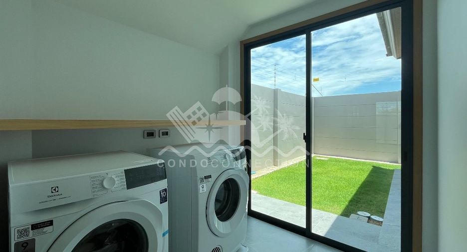 For sale and for rent 4 bedrooms house in Bang Lamung, Chonburi
