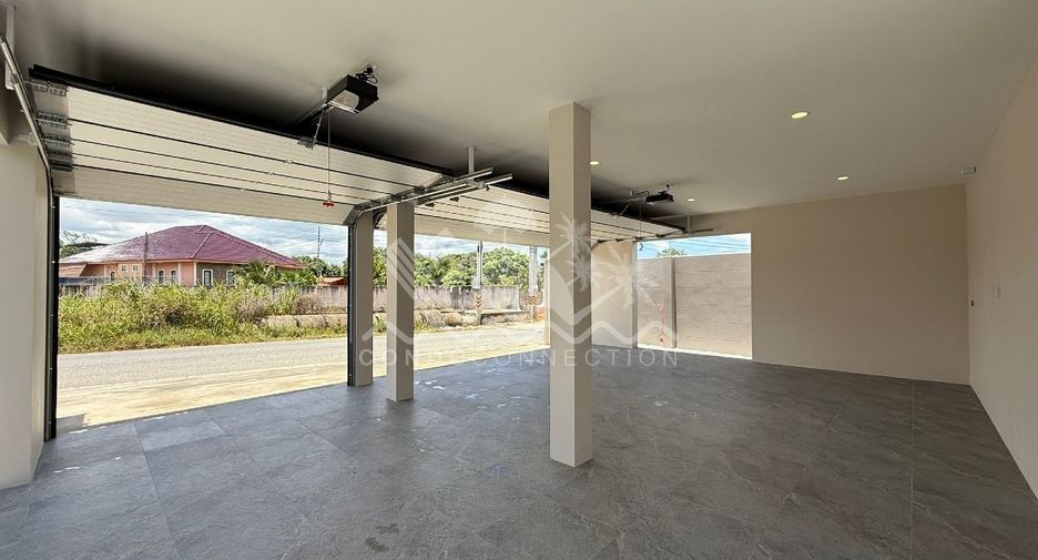 For sale and for rent 4 bedrooms house in Bang Lamung, Chonburi