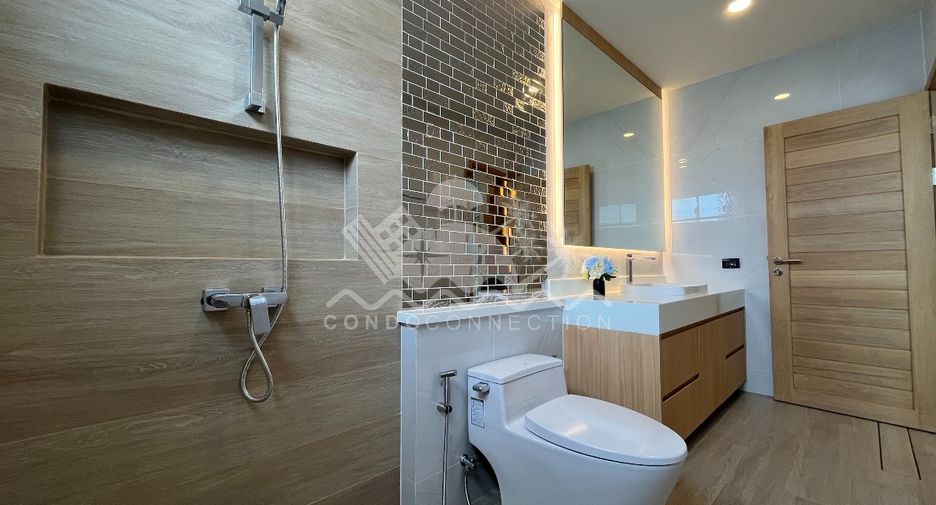 For sale and for rent 4 bedrooms house in Bang Lamung, Chonburi