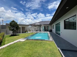 For sale and for rent 4 bedrooms house in Bang Lamung, Chonburi
