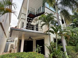 For sale 3 bedrooms house in Bang Lamung, Chonburi