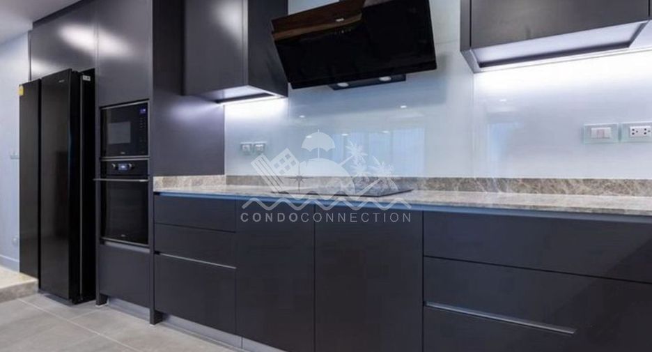 For sale 2 bedrooms condo in Bang Lamung, Chonburi