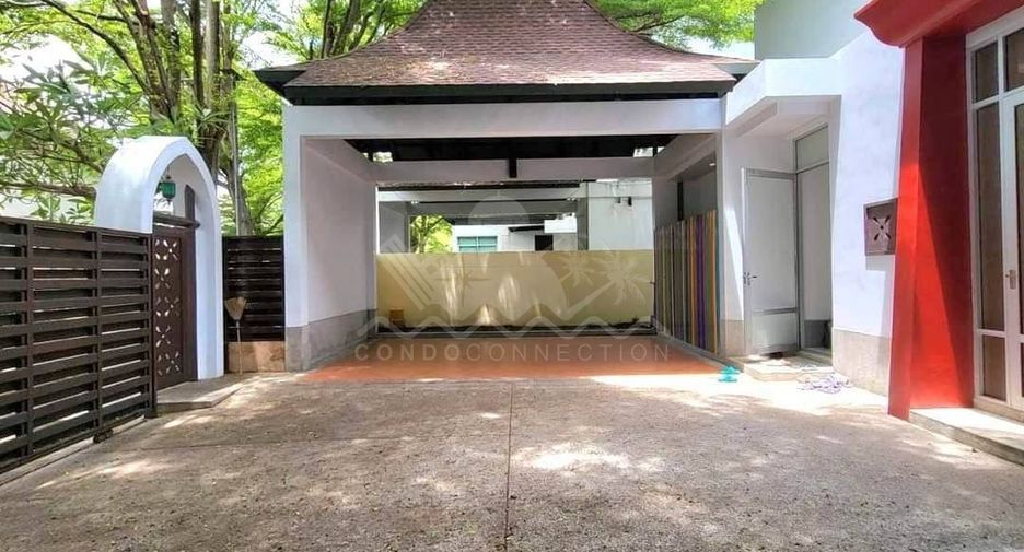 Haus zum Kauf und zur Miete mit 5 Zimmer in Sattahip, Chonburi