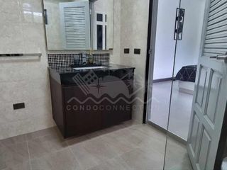 À vendre et à louer 3 chambres maison à Bang Lamung, Chonburi