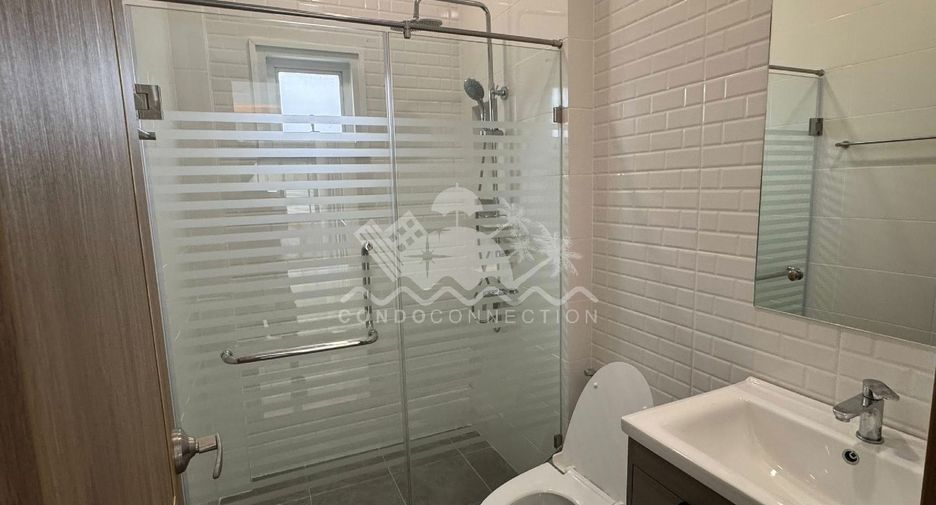 For sale and for rent 4 bedrooms house in Bang Lamung, Chonburi