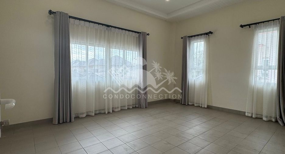 For sale and for rent 4 bedrooms house in Bang Lamung, Chonburi