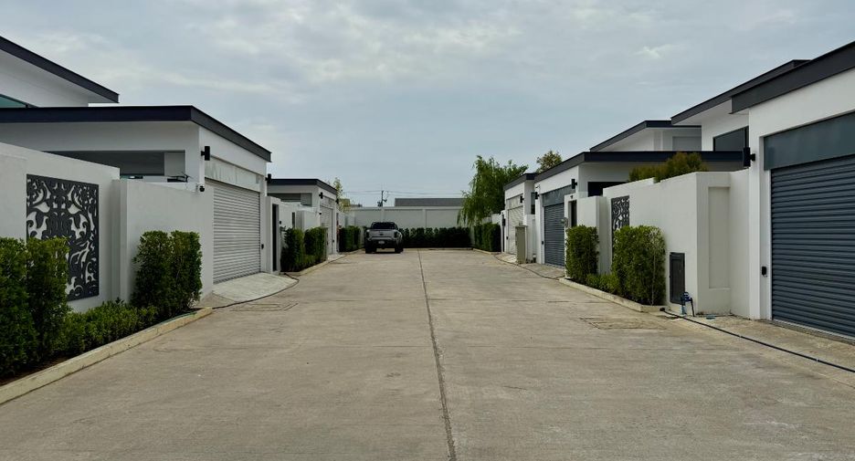 Casa en venta de 3 habitaciones en Bang Lamung, Chonburi