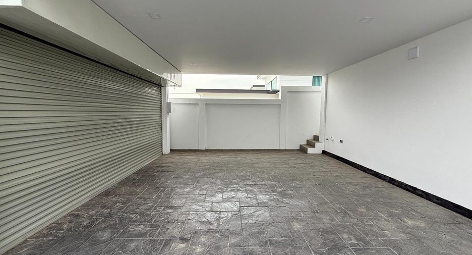 Casa en venta de 3 habitaciones en Bang Lamung, Chonburi