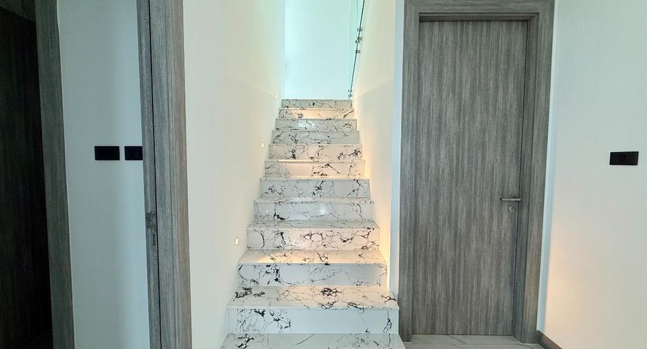 Casa en venta de 3 habitaciones en Bang Lamung, Chonburi