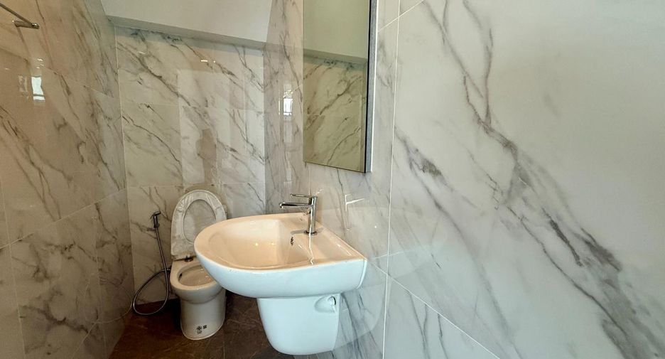 Casa en venta de 3 habitaciones en Bang Lamung, Chonburi