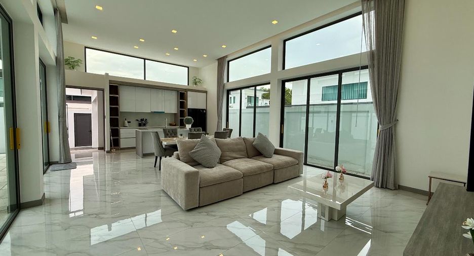 Casa en venta de 3 habitaciones en Bang Lamung, Chonburi
