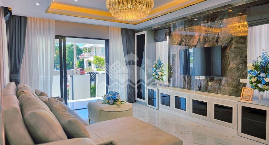 Casa en venta de 4 habitaciones en Bang Lamung, Chonburi