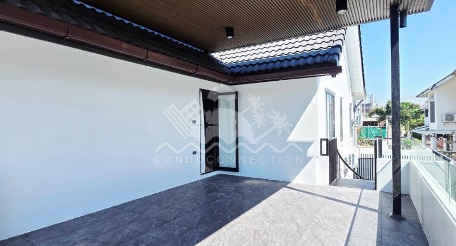 Casa en venta de 4 habitaciones en Bang Lamung, Chonburi