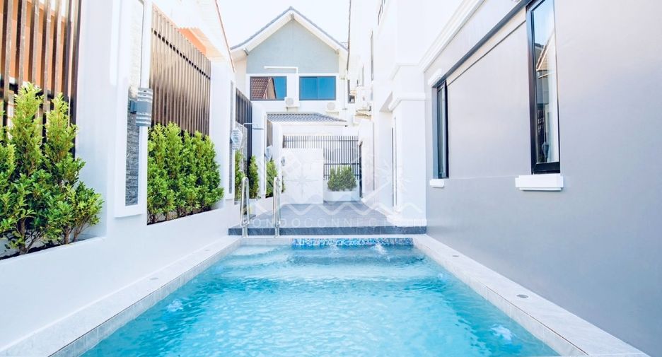 Casa en venta de 4 habitaciones en Bang Lamung, Chonburi
