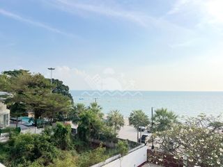 For sale 3 ベッドルーム condo in Bang Lamung, Chonburi