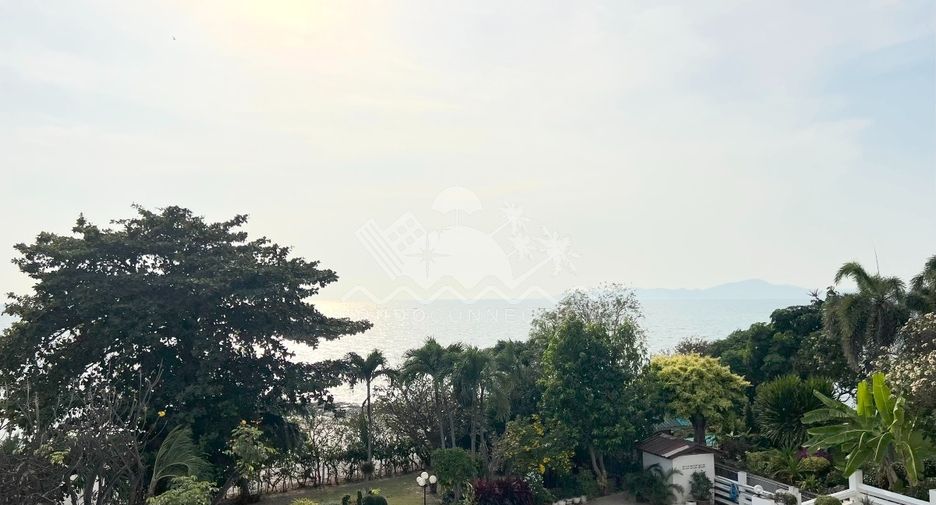 For sale 3 ベッドルーム condo in Bang Lamung, Chonburi