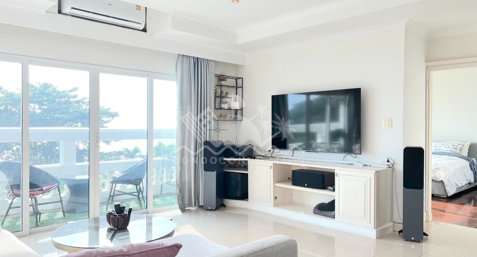 For sale 3 ベッドルーム condo in Bang Lamung, Chonburi