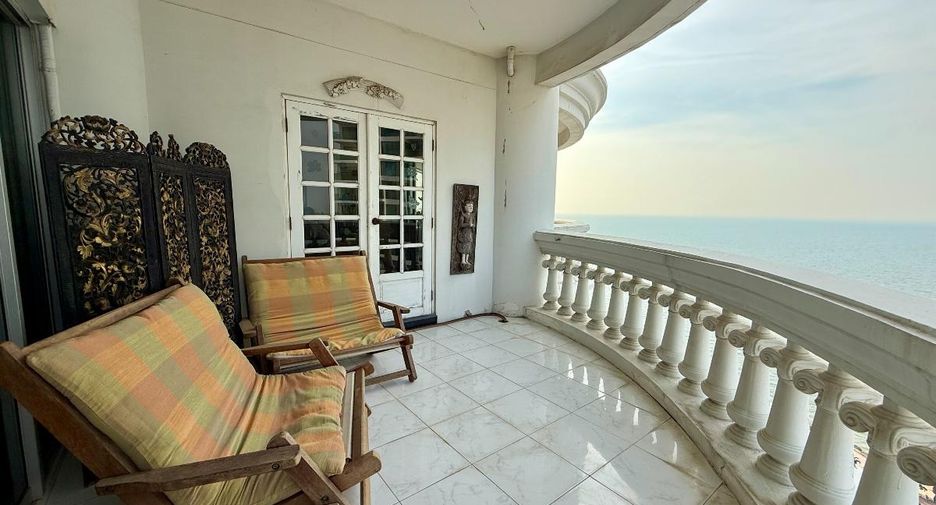 For sale 2 bedrooms condo in Bang Lamung, Chonburi