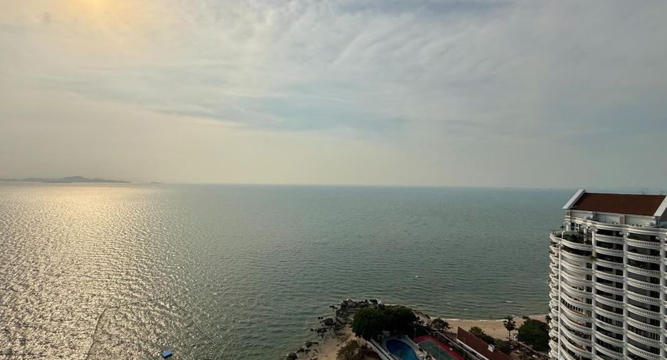 For sale 2 bedrooms condo in Bang Lamung, Chonburi