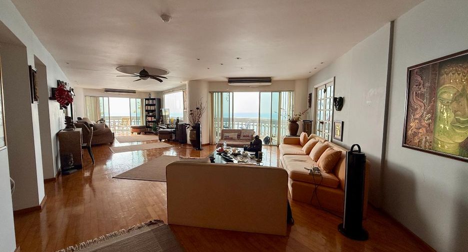 For sale 2 bedrooms condo in Bang Lamung, Chonburi