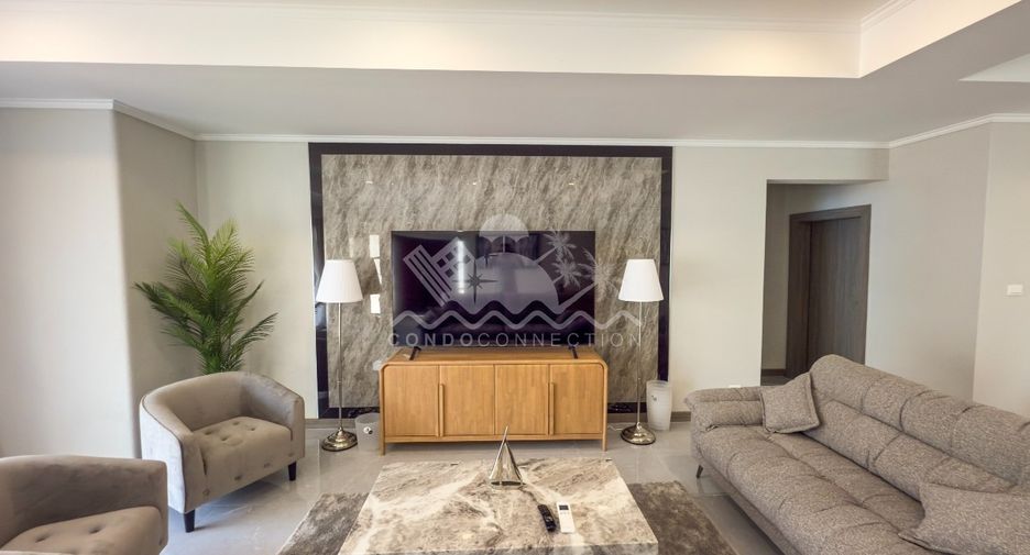 For sale 5 bedrooms house in Bang Lamung, Chonburi