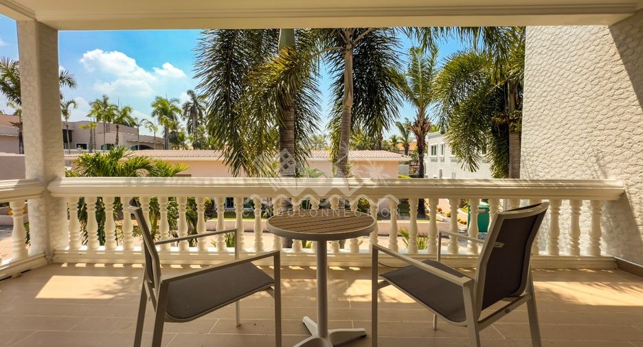 For sale 5 bedrooms house in Bang Lamung, Chonburi