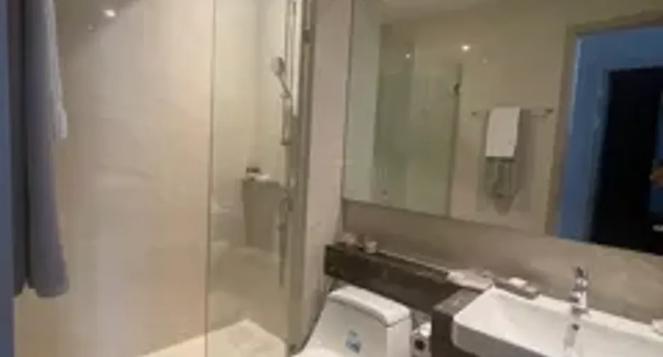 For sale 2 bedrooms condo in Bang Rak, Bangkok