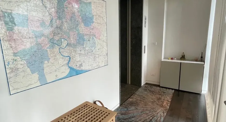 For rent 2 bedrooms condo in Pathum Wan, Bangkok