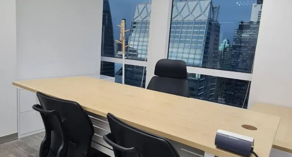 For rent office in Pathum Wan, Bangkok