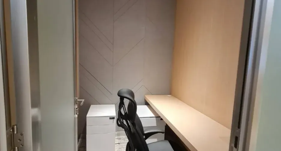 For rent office in Pathum Wan, Bangkok